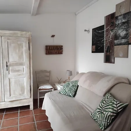Maison *