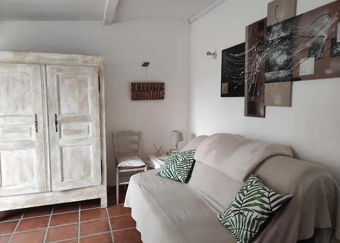 Maison *